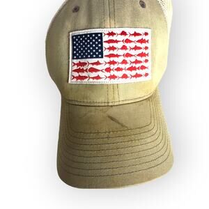 Columbia beat up PFG Flexfit Trucker Hat  - American Flag made of fish,  L/XL